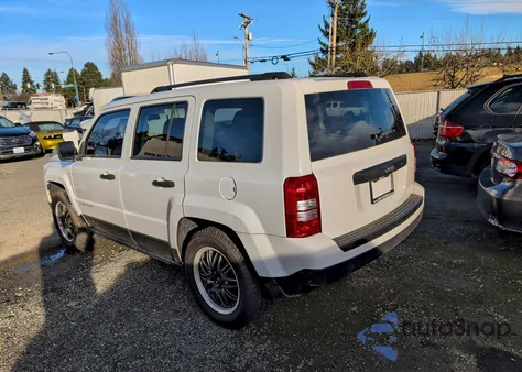 2013 Jeep Patriot Sport from USA, damaged, VIN 1C4NJPBAXDD140881
